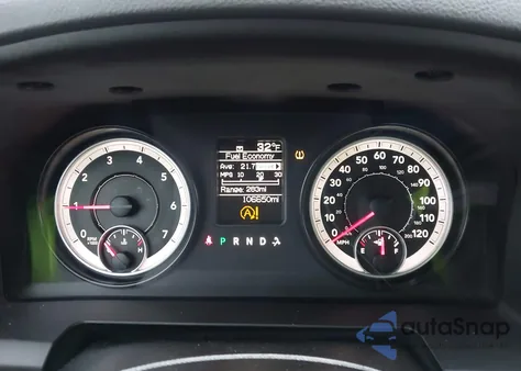 2014 Ram 1500 Hfe z USA, uszkodzony, nr VIN 3C6JR6RG9EG204934